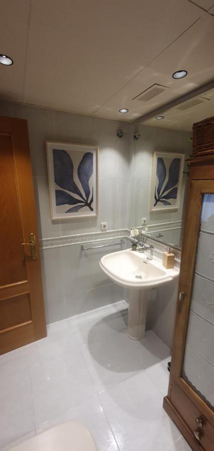 Apartamenticos Studio 75 萨拉戈萨 外观 照片